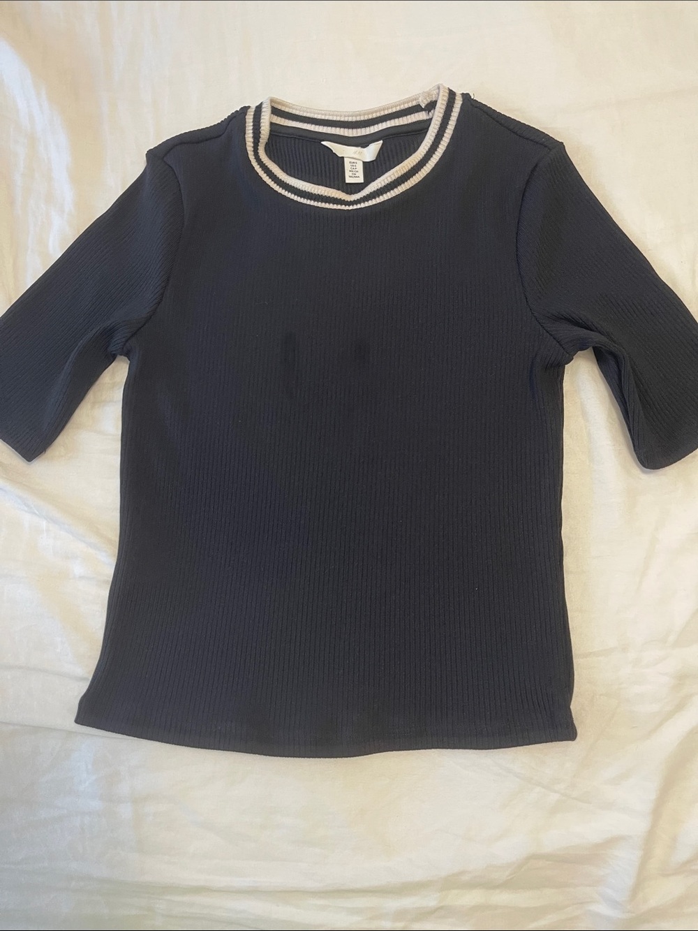 H&M Black Short-Sleeve Ribbed Tee with Cream Trim